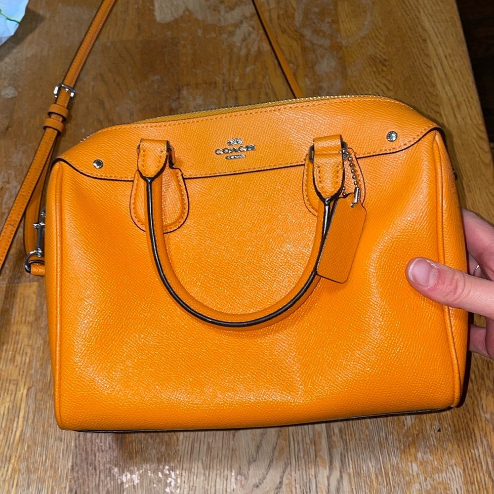 COPY - Like new orange Coach purse